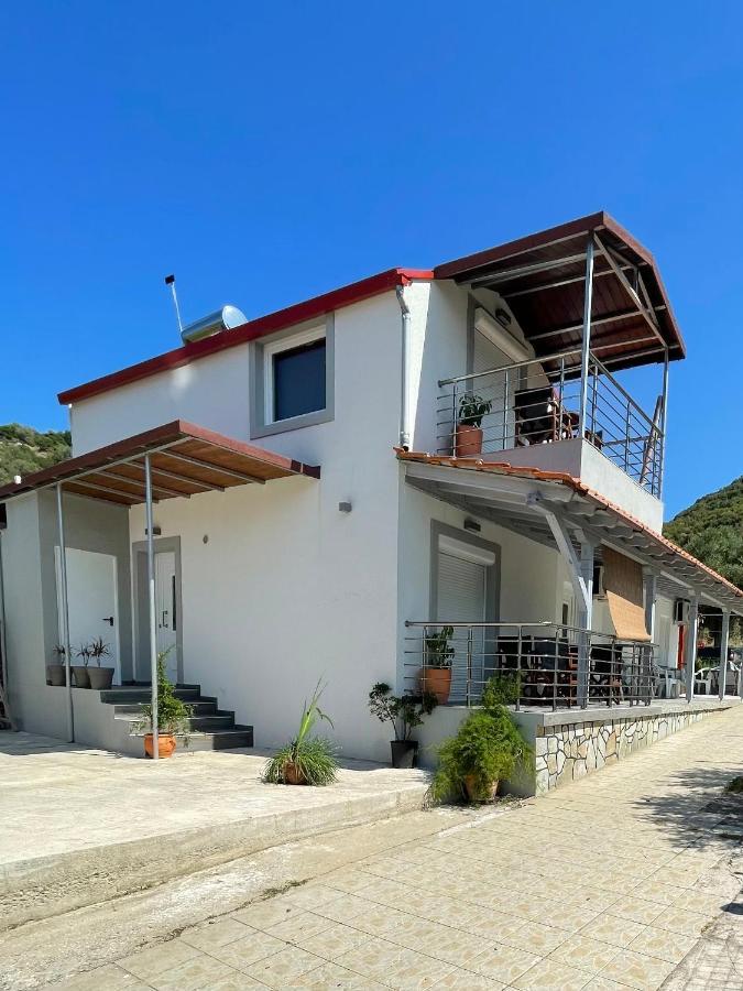 Emiliapartments Skala Sikias エクステリア 写真